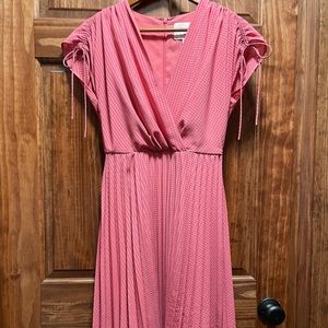 Gal Meets Glam - Angelica